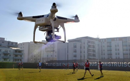 Malaysia dùng Drone chuẩn bị cho AFF Cup