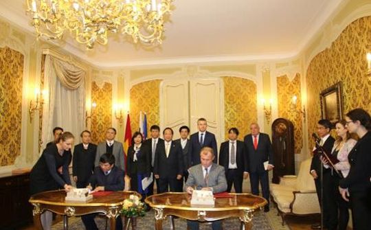 Việt Nam cụ thể hóa những thỏa thuận hợp tác về CNTT với Slovakia