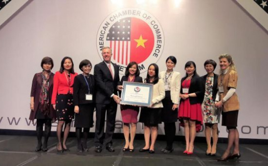 Năm thứ 2 liên tiếp, Microsoft Việt Nam được vinh danh tại Amcham