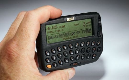 BlackBerry đã thực sự chết, ngoại trừ cái tên