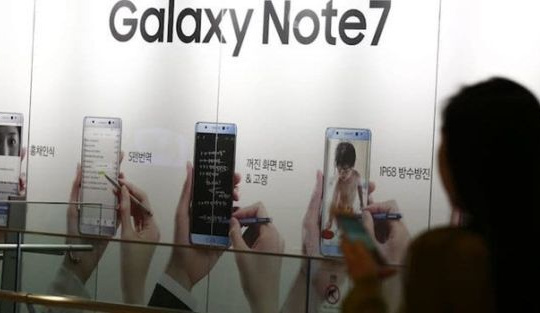 Nhân viên mảng điện thoại của Samsung sẽ bị cắt giảm thưởng tết 2017