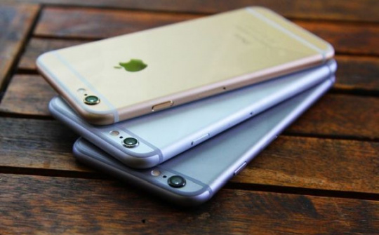 Thị trường di động xách tay tiếp tục trải qua những ngày ảm đạm