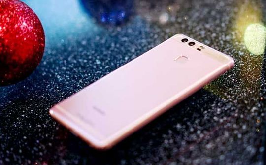 Huawei tung P9 phiên bản Vàng Hồng, GR5 2017 Xám cho mùa mua sắm cuối năm