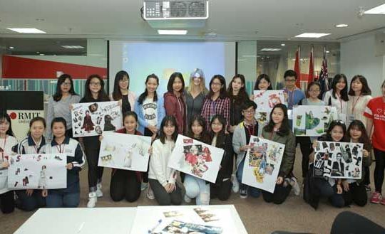 Teen Hà Nội hứng thú "học thử" cùng RMIT Việt Nam