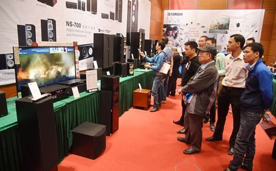 AV Show 2016: Thiết kế hoài cổ, công nghệ hiện đại