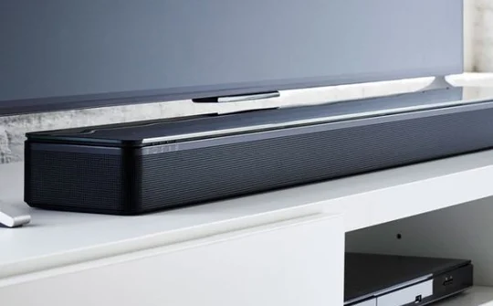 Bose trình làng mẫu loa Soundbar SoundTouch 300 mới