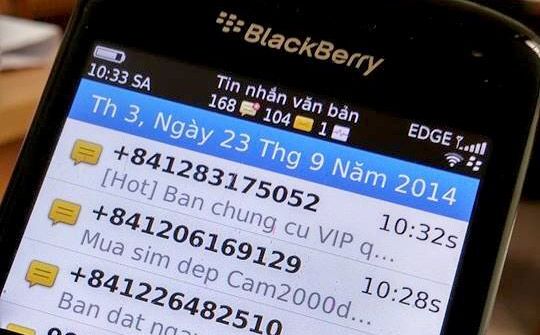 Tin nhắn spam: Rác nhà ta, "hoa màu" nhà mạng