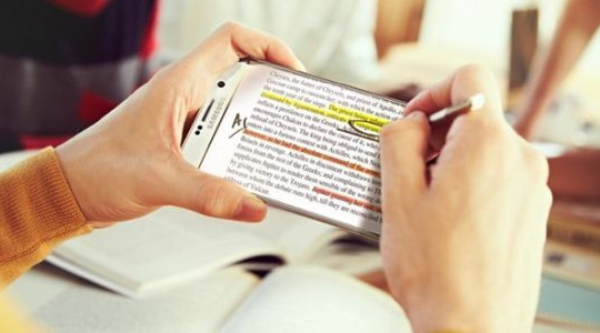 Galaxy Note 6 có thể dùng RAM 6 GB, màn hình 5,8 inch