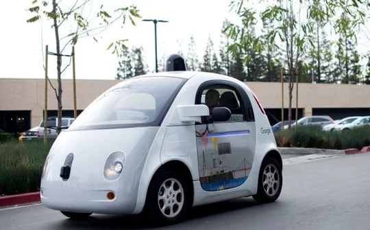 Google “ráo riết” tuyển nhân sự cho bộ phận xe tự hành