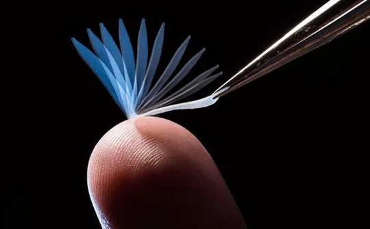 Trang phục thông minh với Polymer
