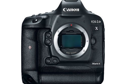 Canon EOS-1D X Mark II có thể quay phim 4K