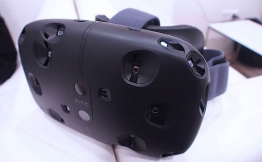 Valve sử dụng robot trong game “Portal” để kiểm tra độ tương thích VR