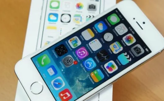 Sẽ không có iPhone 5SE màn hình 4 inch?