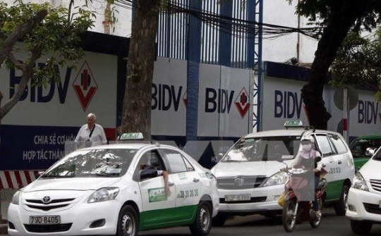 Taxi truyền thống cũng tung ứng dụng gọi xe