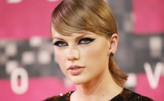 Taylor Swift đầu tư game di động