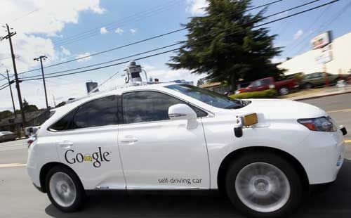 Xe tự hành từ Google gây tai nạn