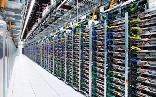 Google hợp tác Facebook, phát triển các trung tâm dữ liệu