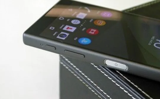 Sony Xperia Z5 Compact cập nhật Android 6.0 mới