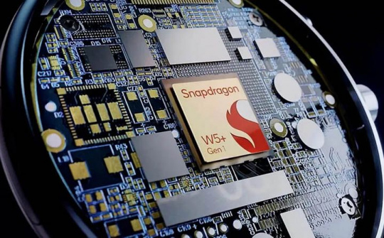 Qualcomm ra mắt nền tảng Snapdragon W5+ và W5 cho thiết bị đeo