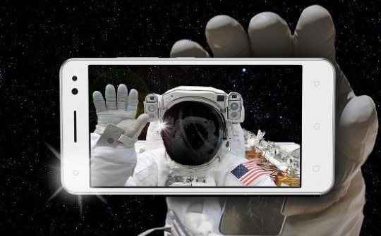 Lenovo lên kệ dòng smartphone chuyên selfie