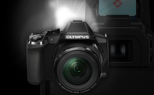 Olympus quyết thua đủ cùng Canon, Nikon