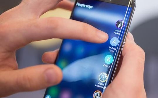 FPT Shop áp dụng bảo hành VIP 1 đổi 1 cho Samsung Galaxy S7/Galaxy S7 Edge