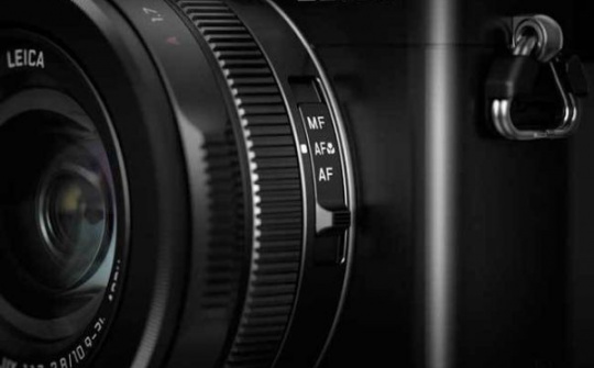 Panasonic trang bị cảm biến chất lượng cao Sony cho LX200