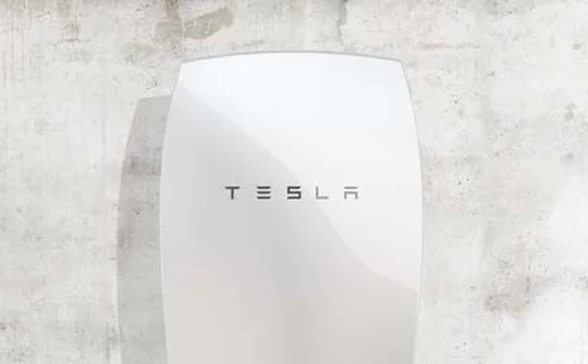 Telsa ngừng bán Powerwall “cỡ đại”