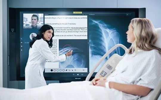 Microsoft chính thức phát hành Surface Hub ra thị trường