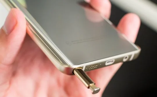 Galaxy Note 5 giảm giá mạnh thị trường Việt Nam
