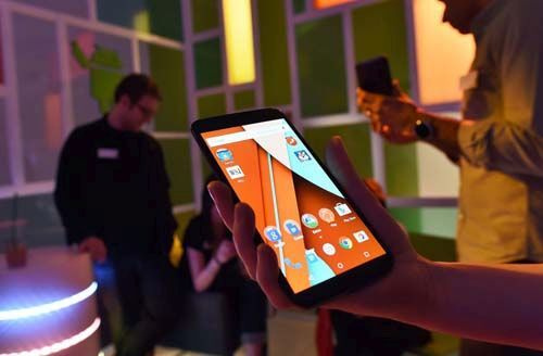 Lollipop vượt mặt KitKat, trở thành phiên bản Android phổ biến nhất