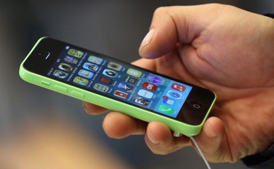 Cẩn trọng với hàng iPhone 5C giá rẻ