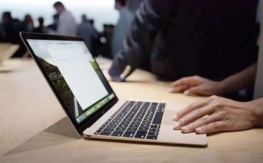 MacBook thế hệ mới sẽ không dùng bàn phím?