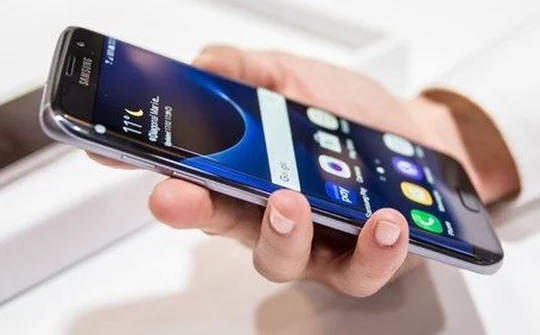 Samsung cập nhật phần mềm cho Galaxy S7 và S7 edge