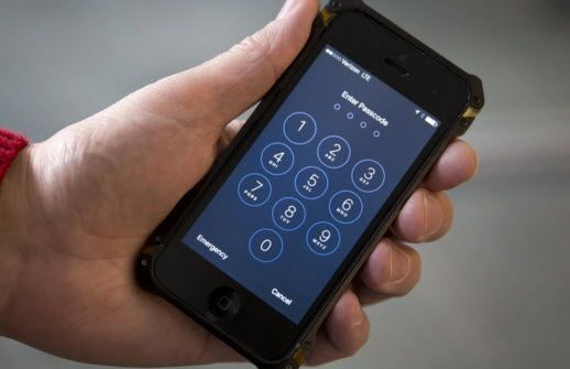 FBI chưng hửng sau khi bẻ khóa iPhone