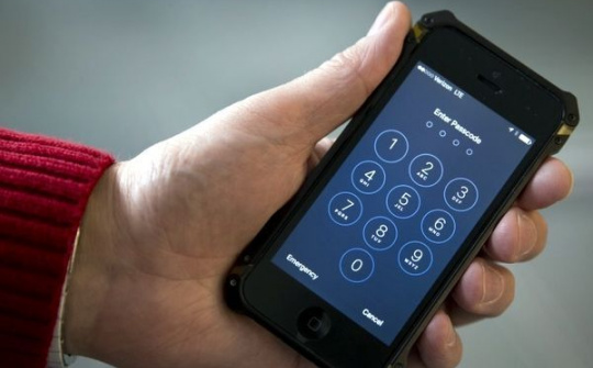 Facebook lôi kéo nhân sự cấp cao của Google