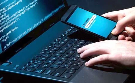 Cướp ngân hàng "tiến hóa" thành... hacker