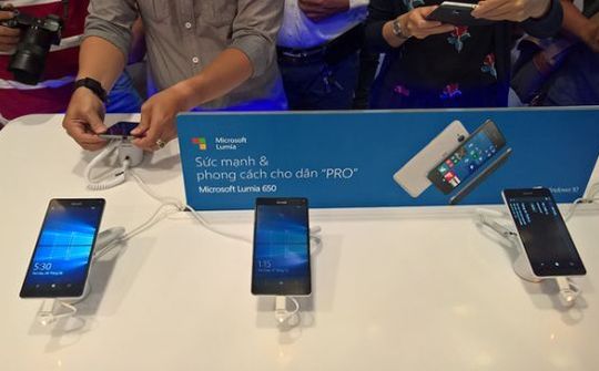 Lumia 650 sẽ lên kệ tại Việt Nam từ ngày 12/4