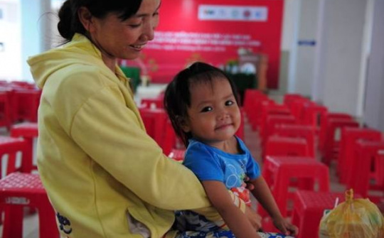 "Trái tim cho em" khám sàng lọc tim sớm tại Cà Mau