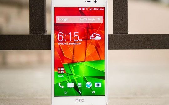 Mua HTC Butterfly 2, bảo hành 3 lần chưa "dứt bệnh"