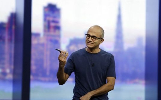 Satya Nadella: Microsoft không bỏ rơi Windows Phone