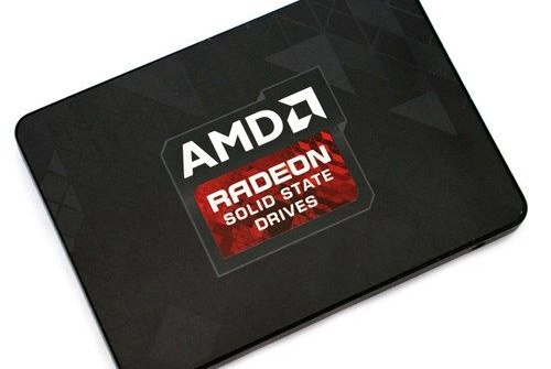 AMD ra mắt dòng SSD phổ thông Radeon R3