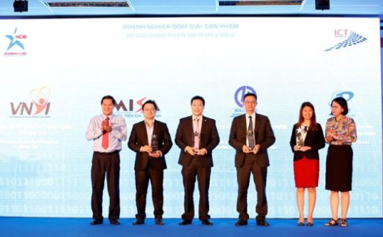 Concept iPhone 7: Siêu camera, màn 4K, pin 5.000mAh