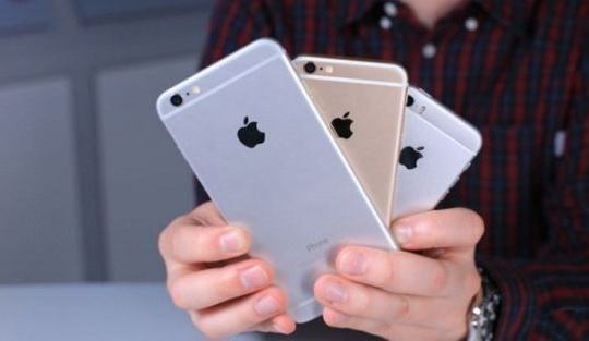 "Ăn theo" EURO 2016, dân buôn giả danh người thua độ tuồn hàng ế