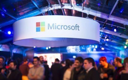 Microsoft trả giá vì dấu X trên Windows 10