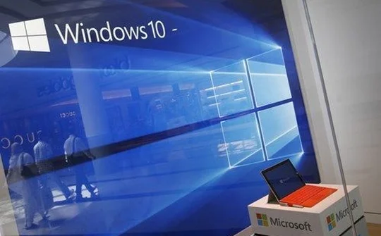 Microsoft dùng "mánh" để Windows 10 tăng nhanh thị phần