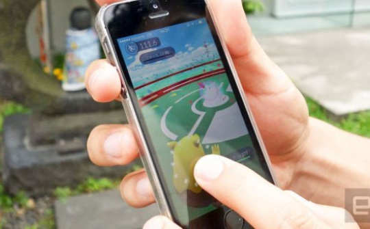 Mải "săn" Pokemon, người chơi bị dụ vào bẫy của kẻ gian