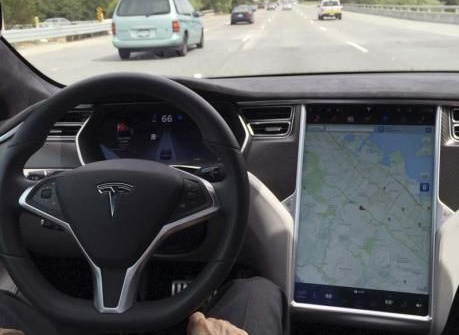 Tesla bị "ngăn hào, rào ngõ" ở Đức