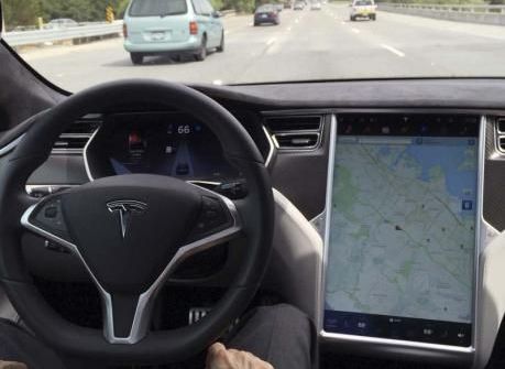 Tesla bị "ngăn hào, rào ngõ" ở Đức