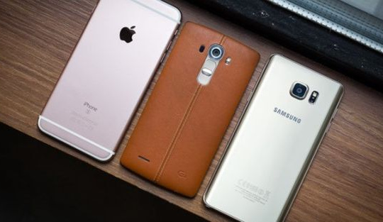 Smartphone Android nào đang là đối thủ lớn nhất của iPhone?